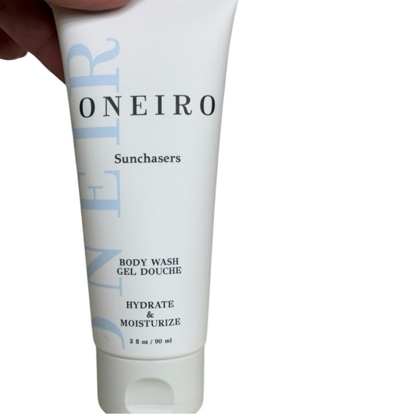 Oneiro Sunchasers 4-Piece Set w/ Clear Travel Bag Shampoo Body Wash Lotion - Picture 8 of 13